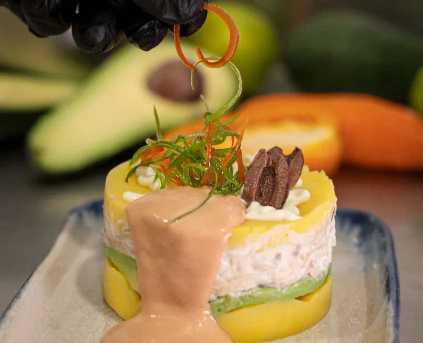 Causa rellena de pollo